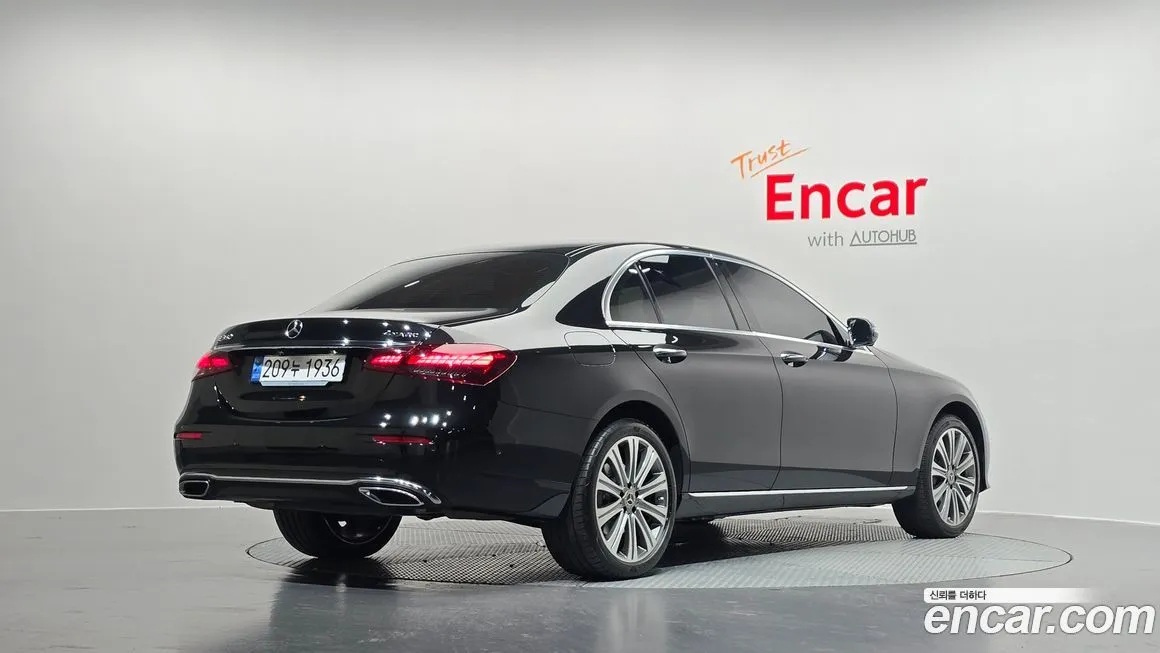 Mercedes-Benz E-Class 2023 из KR, фото 4