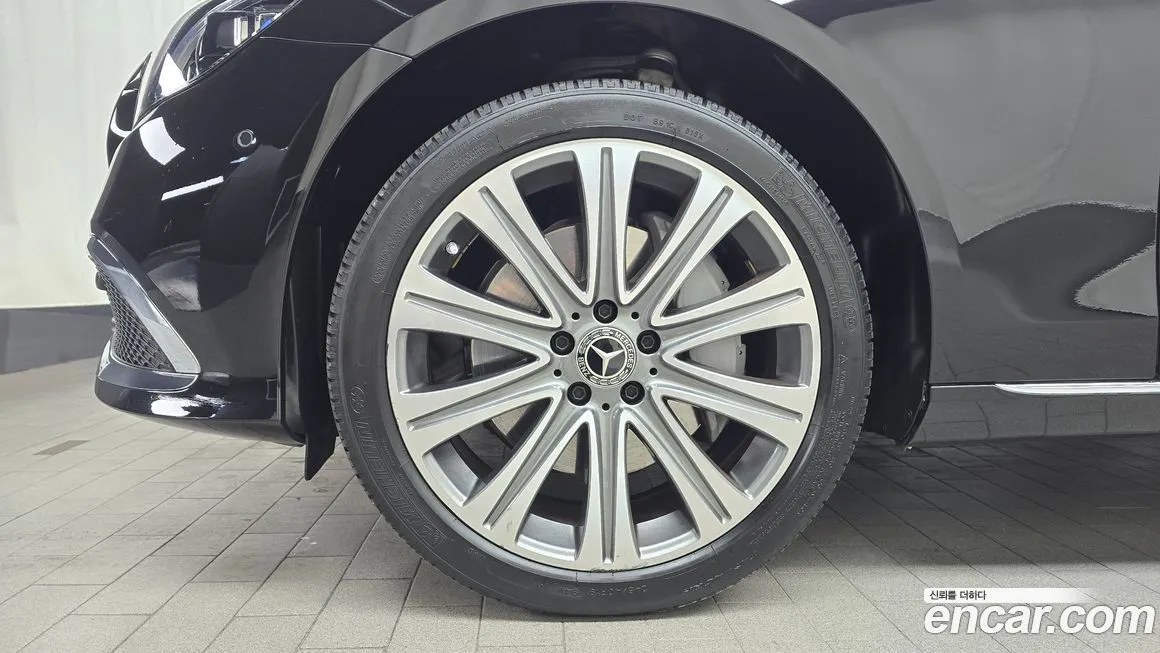 Mercedes-Benz E-Class 2023 из KR, фото 7