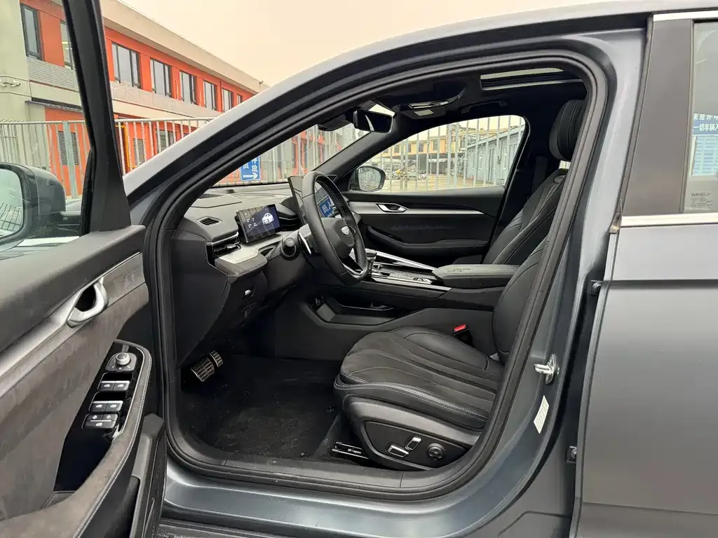 Geely Xingrui 2025 из CN, фото 6