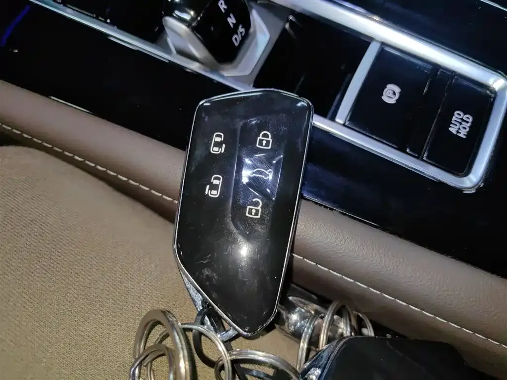 Volkswagen Viloran 2024 из CN, фото 8