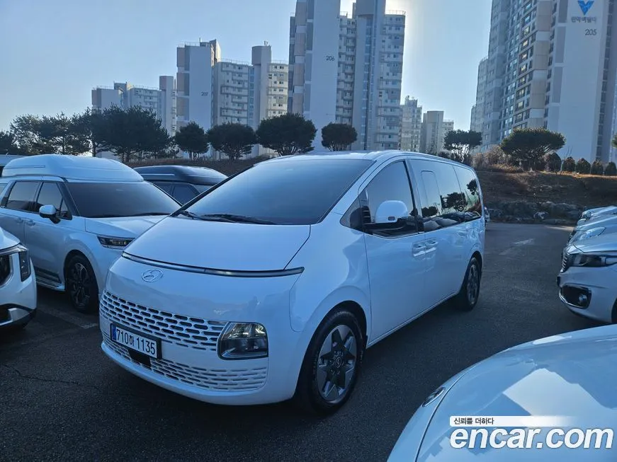 Hyundai Staria 2024 из KR, фото 1