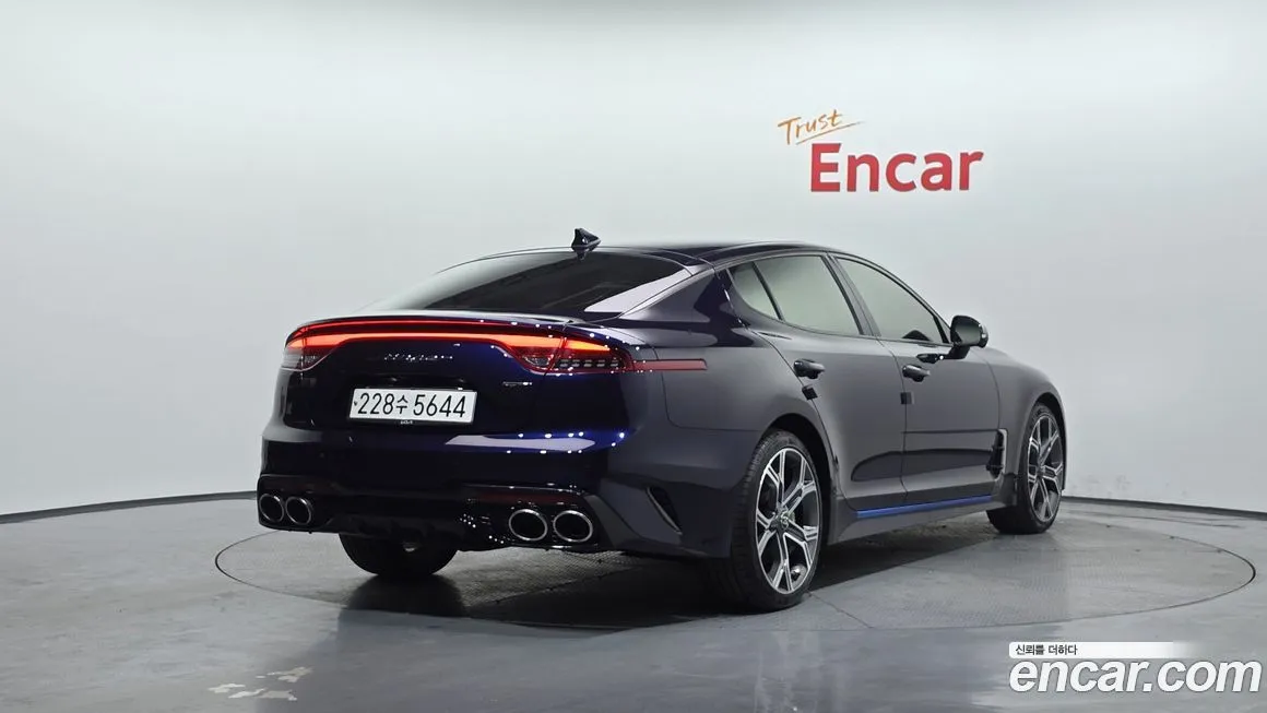 Kia Stinger 2021 из KR, фото 10
