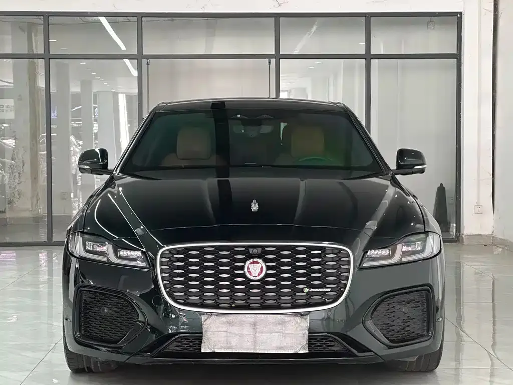 Jaguar XFL 2022 из CN, фото 1