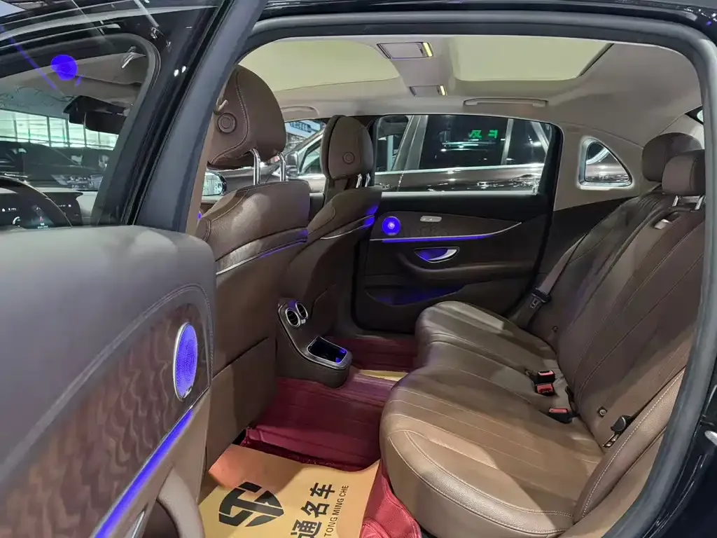 Mercedes-Benz E-Class 2022 из CN, фото 2
