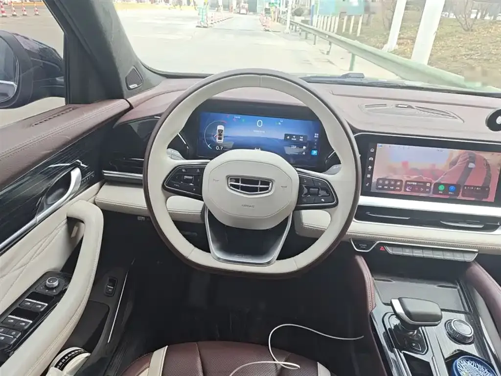 Geely Xingyue L 2023 из CN, фото 3