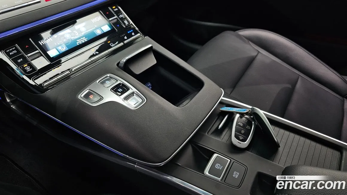Hyundai Grandeur 2022 из KR, фото 9