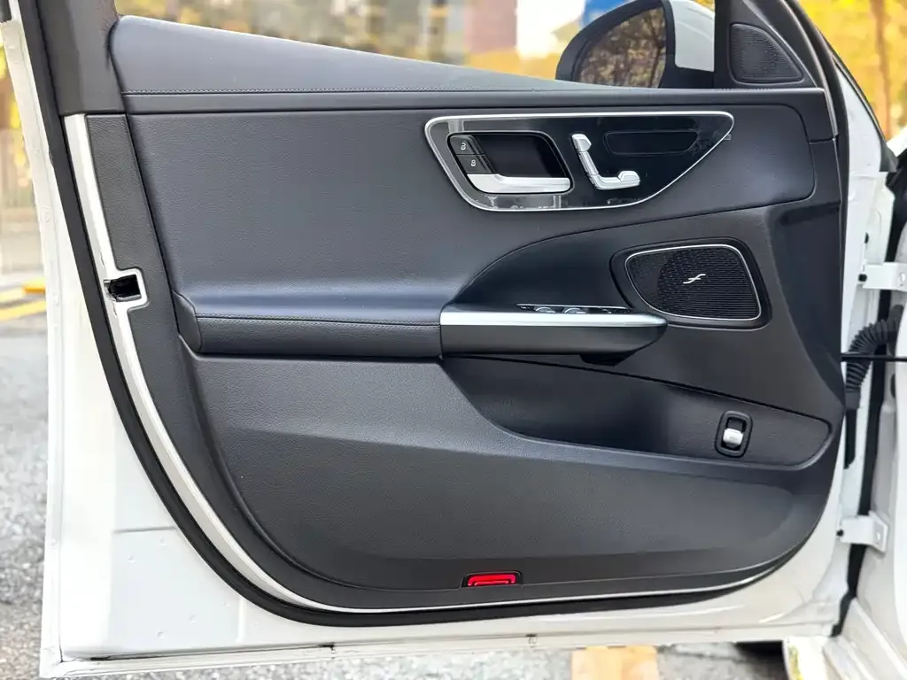 Mercedes-Benz C-Class 2023 из CN, фото 5