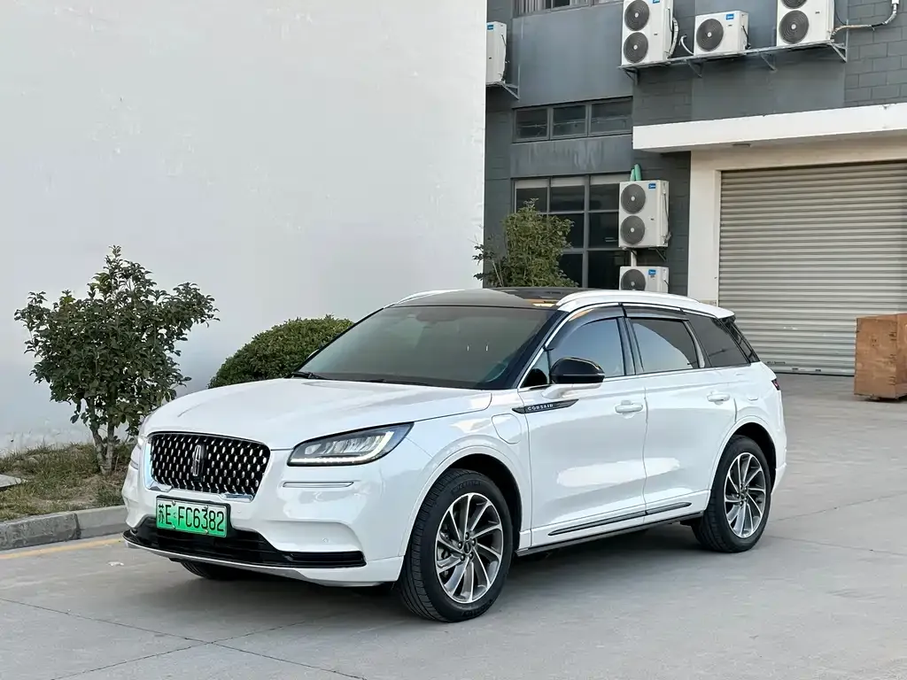 Lincoln Corsair Hybrid 2022 из CN, фото 1