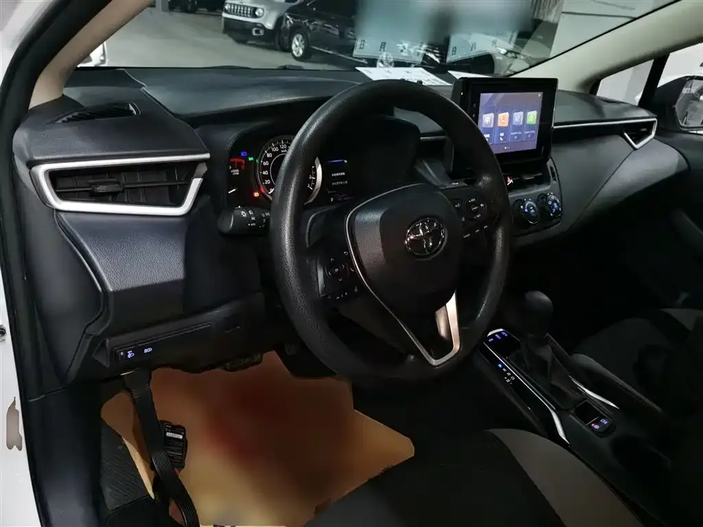 Toyota Corolla 2024 из CN, фото 10