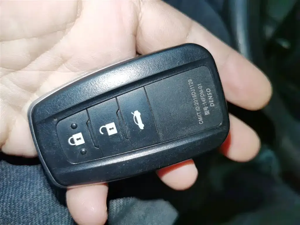 Toyota Corolla 2024 из CN, фото 9