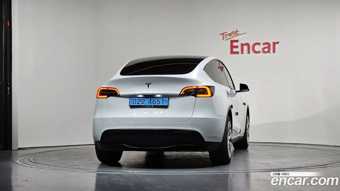 Tesla Model Y 2024 из KR, фото 4