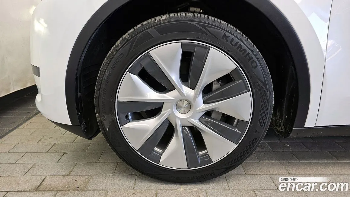 Tesla Model Y 2024 из KR, фото 5
