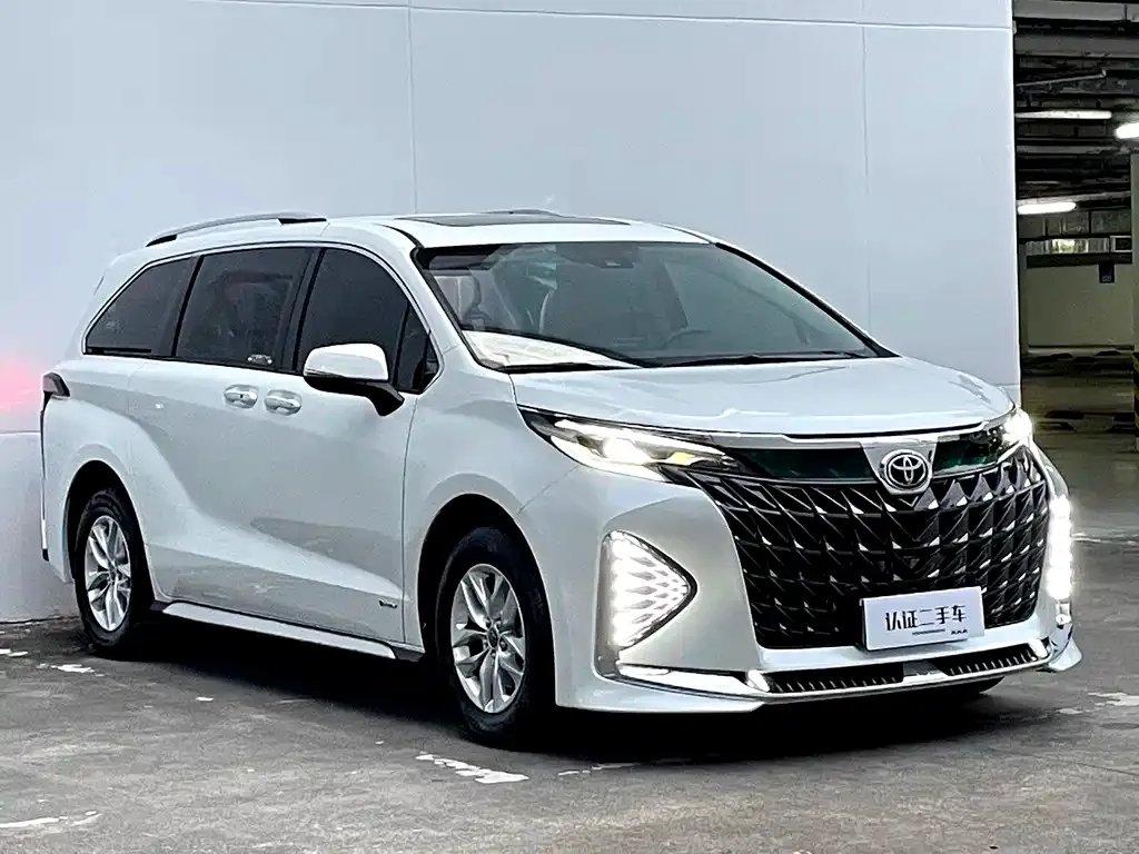 Toyota Granvia 2025 из CN, фото 4