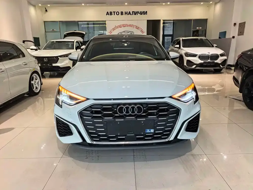 Audi A3 2022 из CN, фото 6