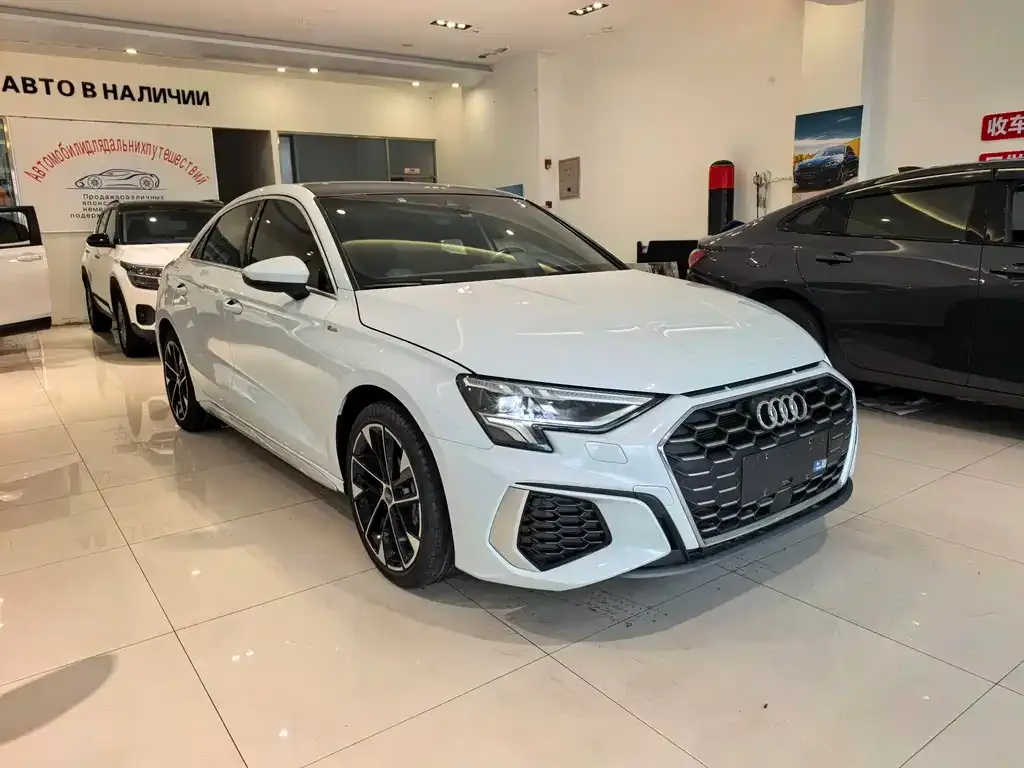 Audi A3 2022 из CN, фото 3
