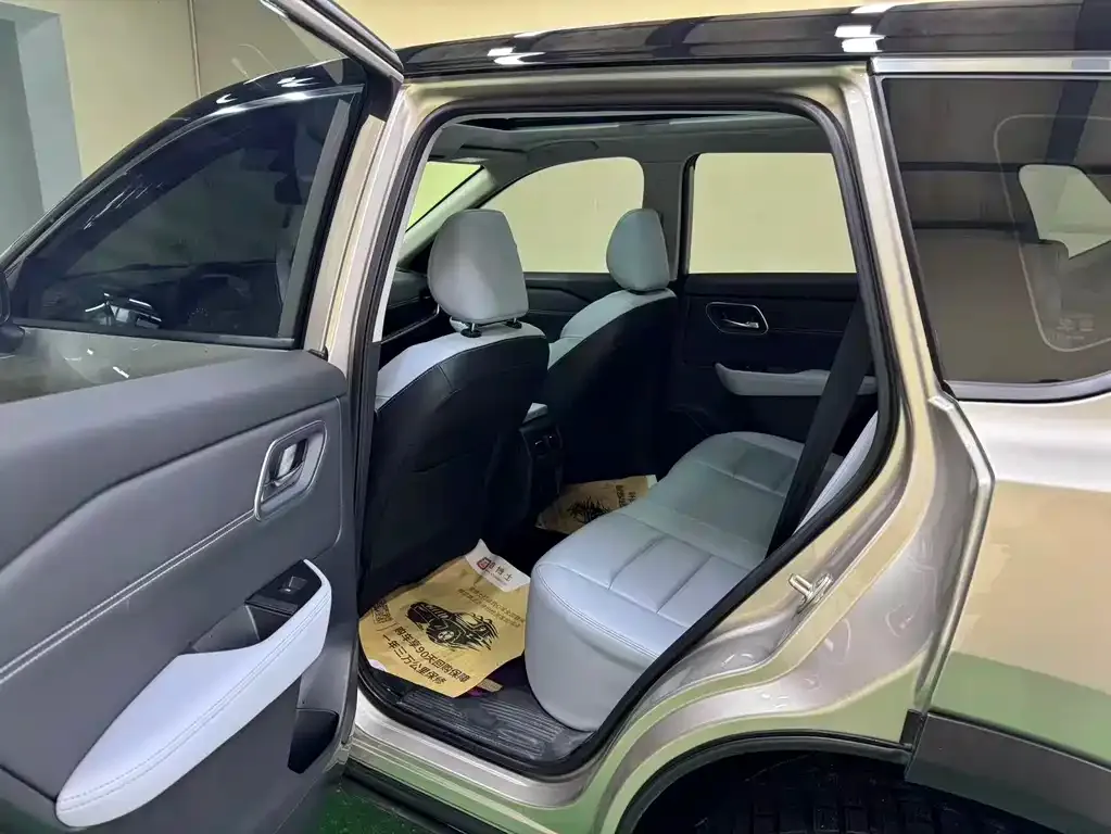 Nissan X-Trail 2023 из CN, фото 7