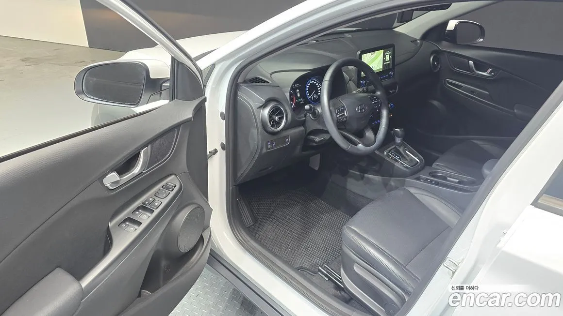 Hyundai Kona 2021 из KR, фото 4