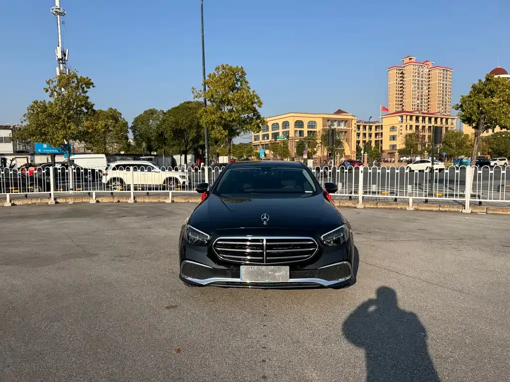 Mercedes-Benz E-Class 2023 из CN, фото 7