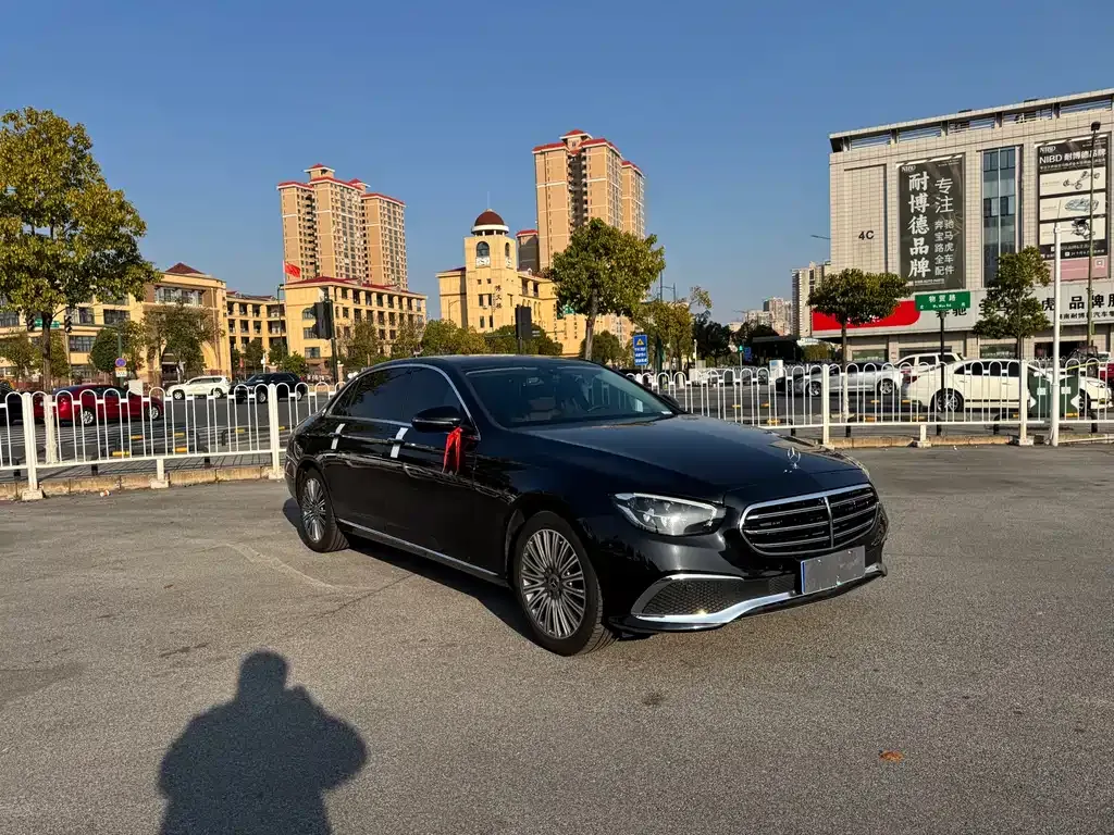 Mercedes-Benz E-Class 2023 из CN, фото 10