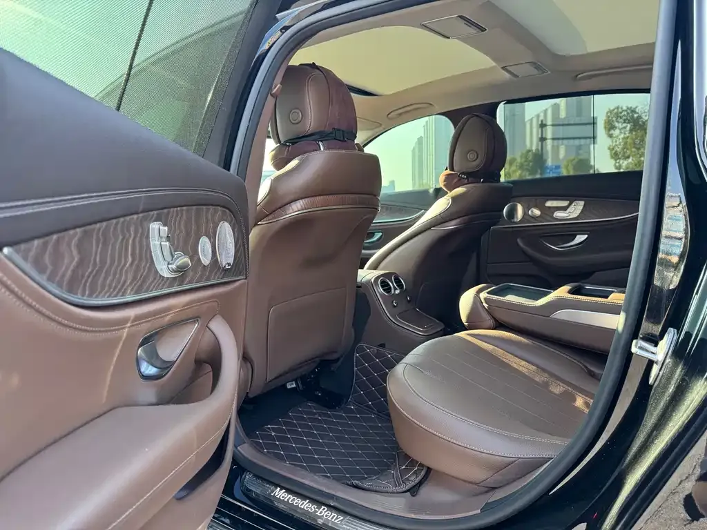 Mercedes-Benz E-Class 2023 из CN, фото 5