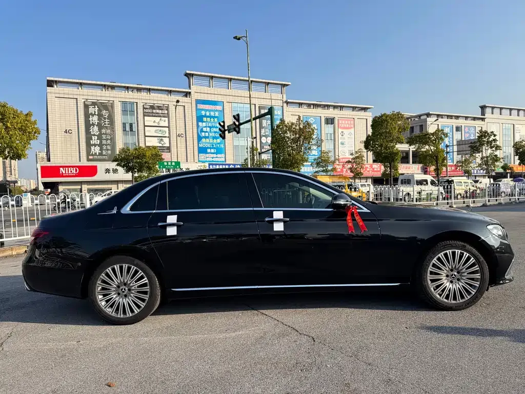 Mercedes-Benz E-Class 2023 из CN, фото 8