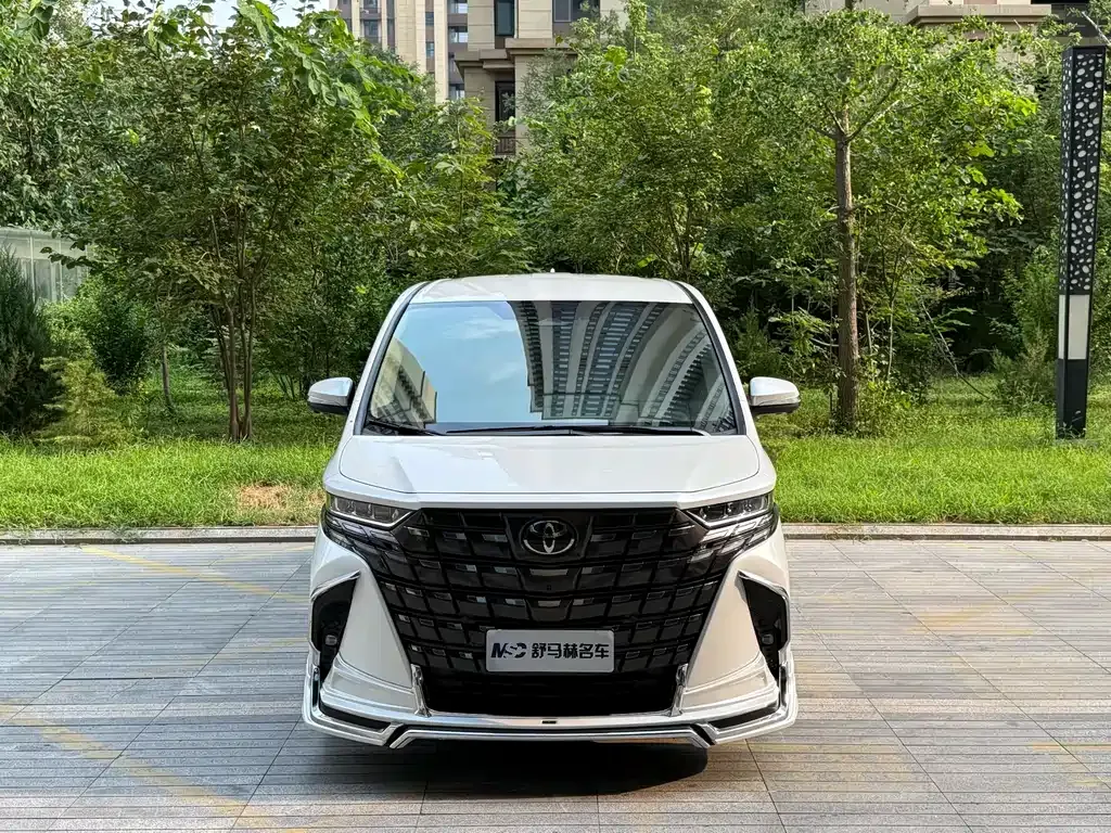 Toyota Alphard 2024 из CN, фото 9
