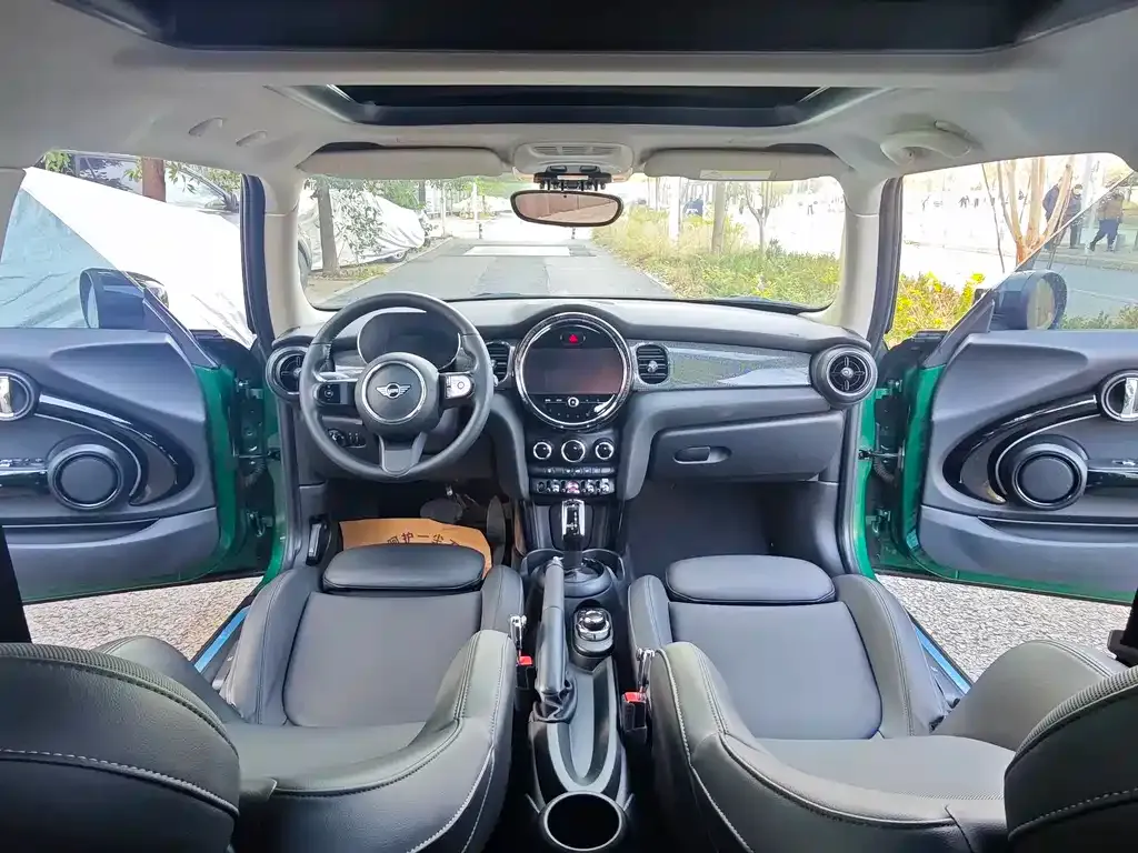 MINI Cooper (3-door) 2021 из CN, фото 10