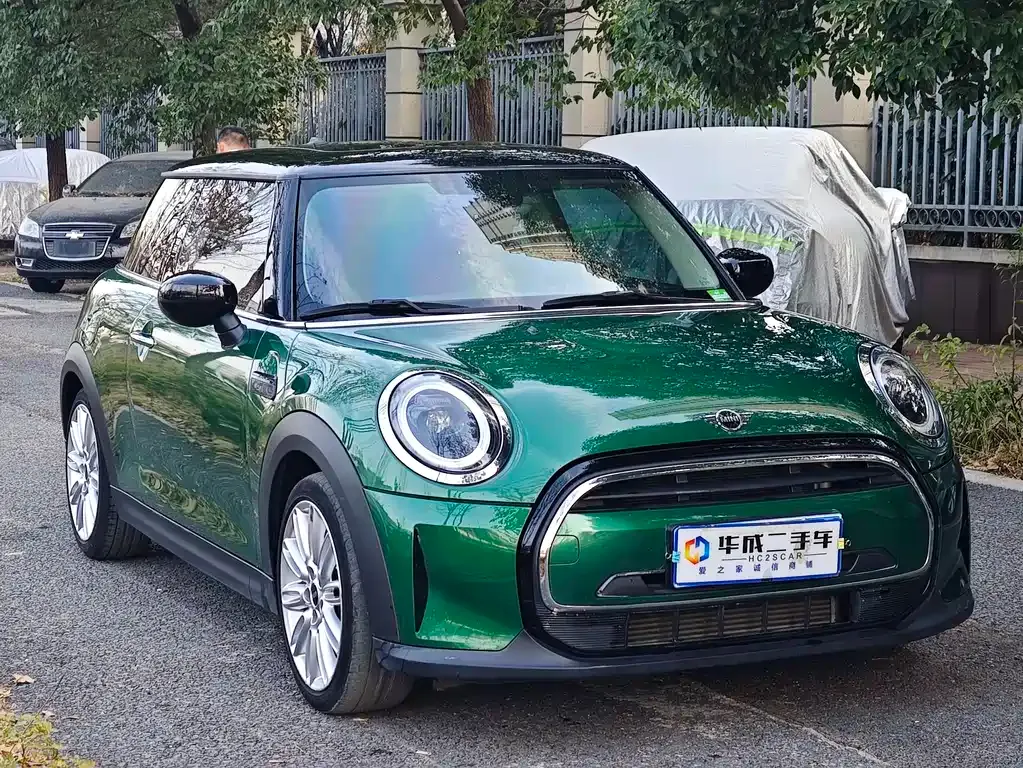 MINI Cooper (3-door) 2021 из CN, фото 2