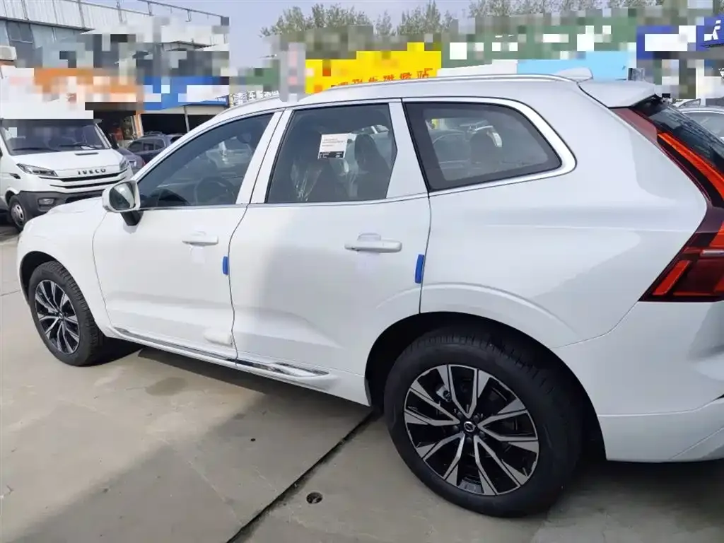 Volvo XC60 2025 из CN, фото 6