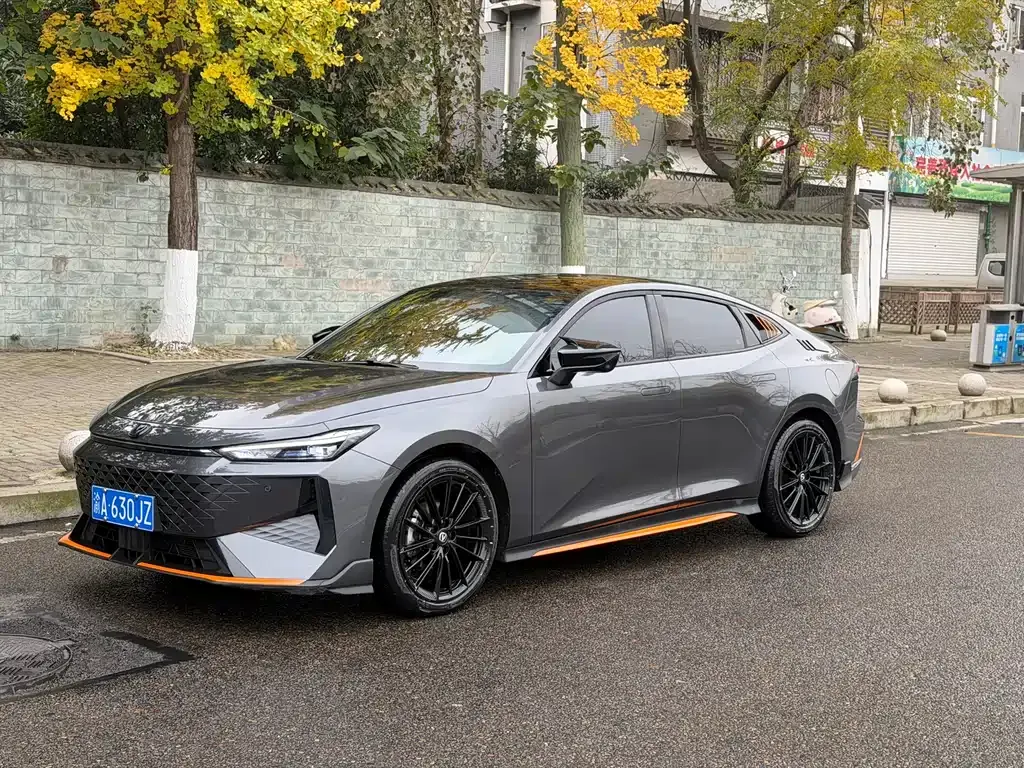 Changan UNI-V 2024 из CN, фото 1