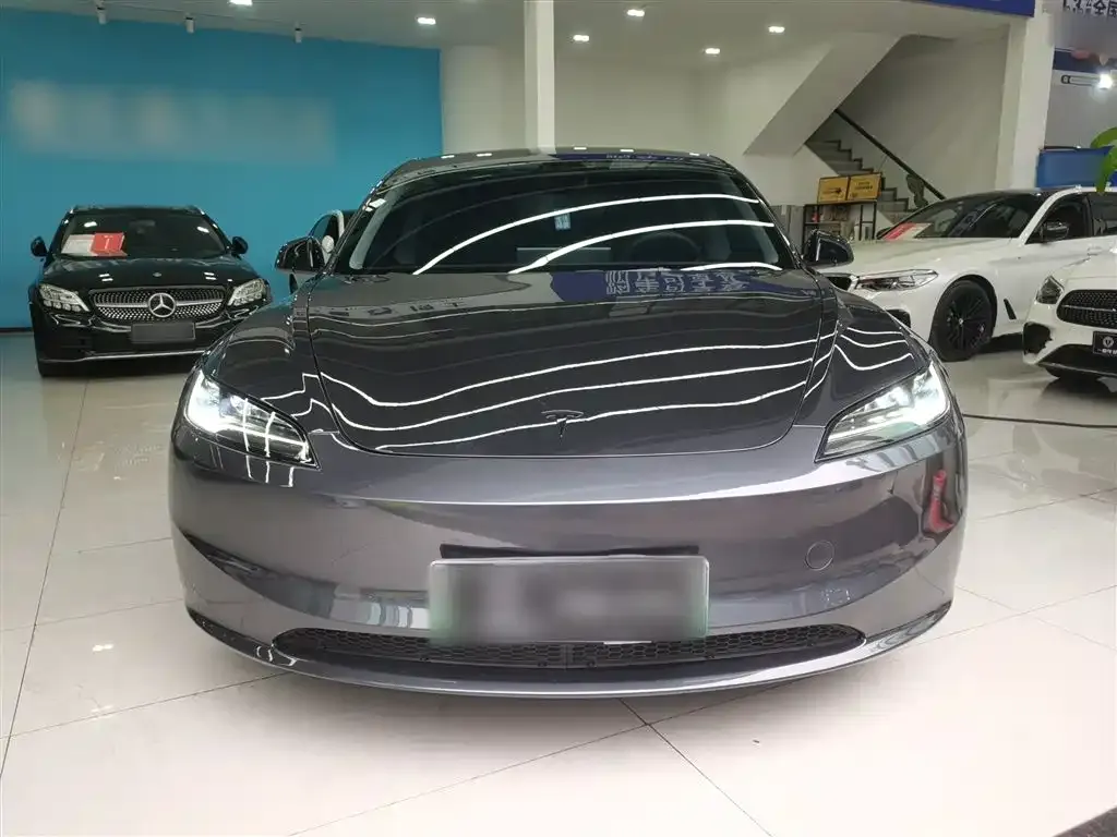 Tesla Model 3 2024 из CN, фото 3