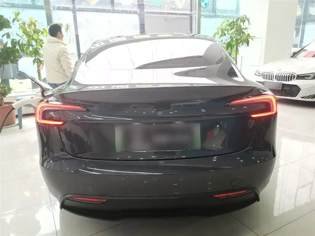 Tesla Model 3 2024 из CN, фото 6