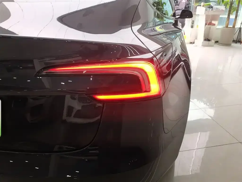 Tesla Model 3 2024 из CN, фото 8