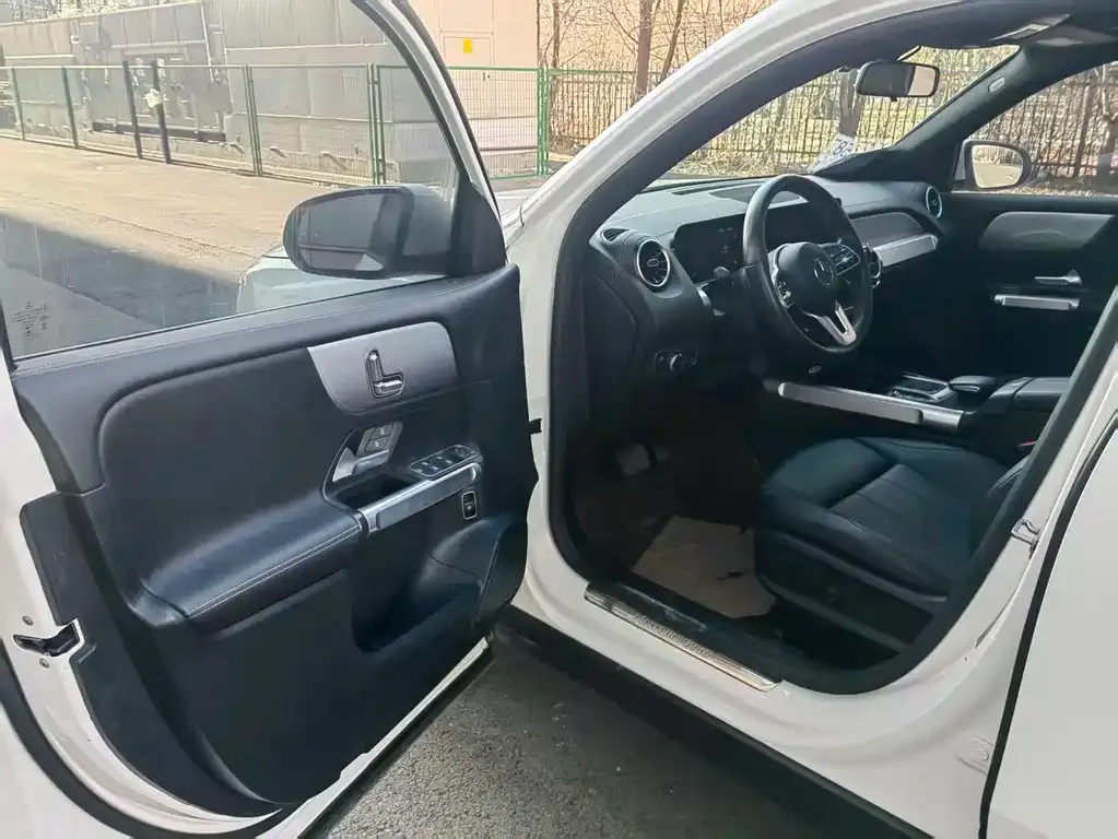 Mercedes-Benz GLB 2021 из CN, фото 4