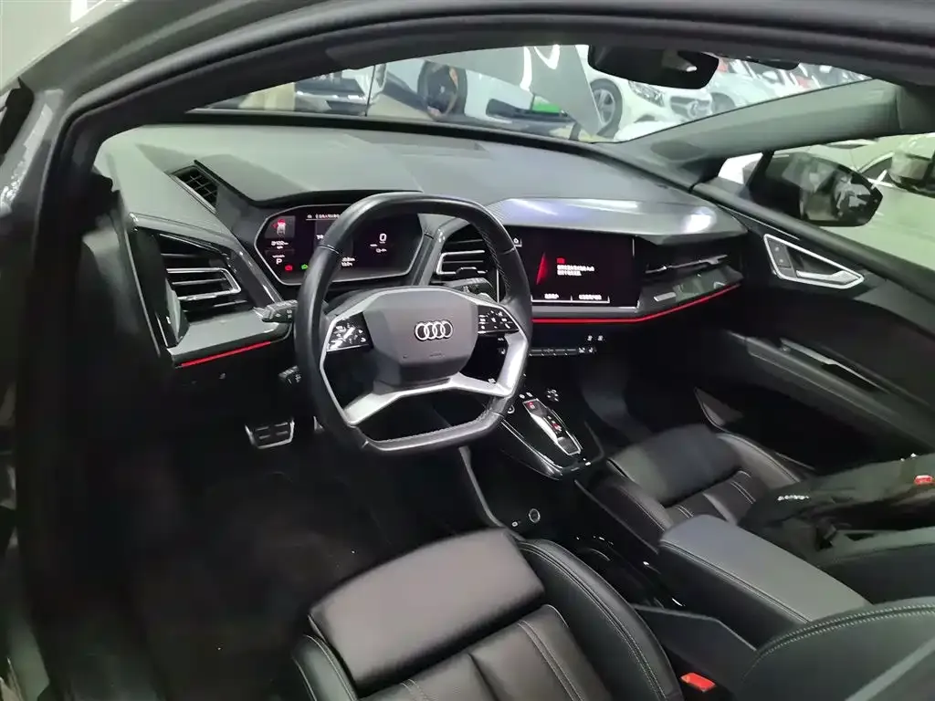 Audi Q4 e-tron 2024 из CN, фото 2
