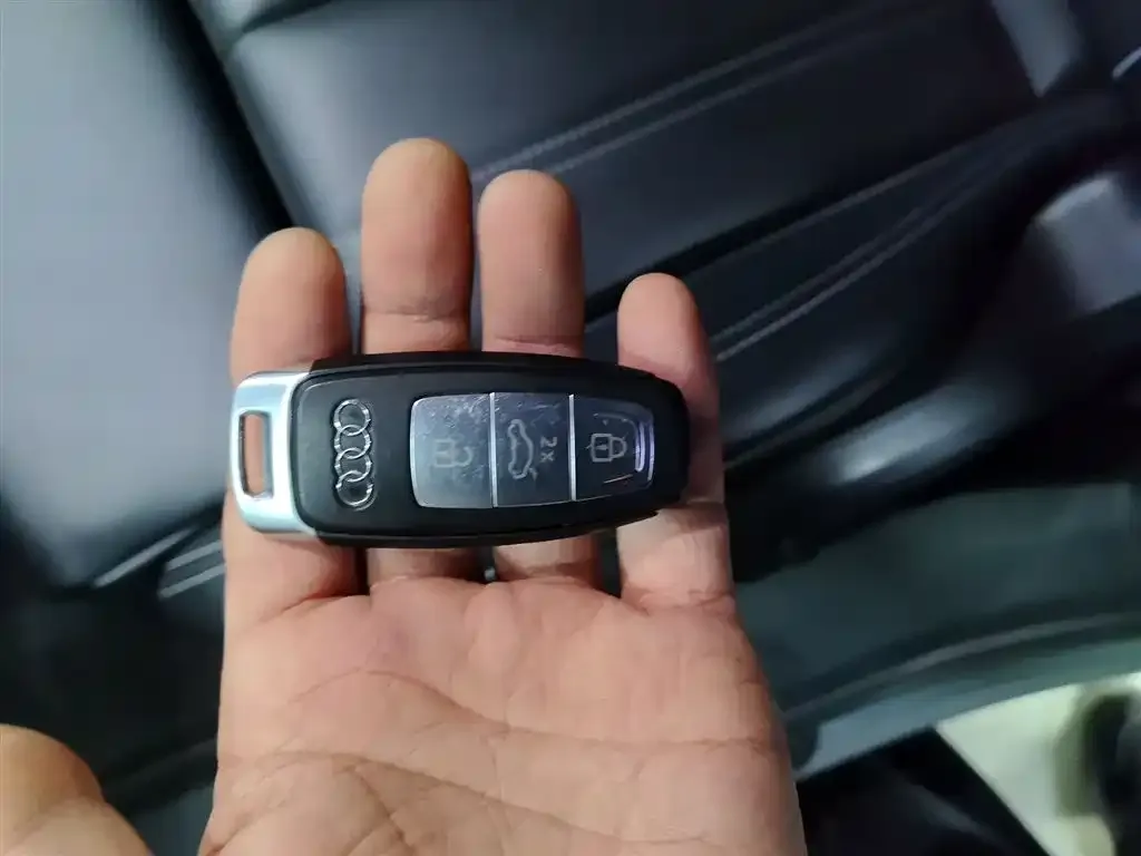 Audi Q4 e-tron 2024 из CN, фото 9