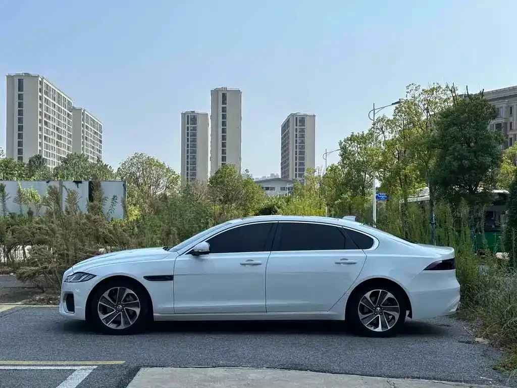 Jaguar XFL 2023 из CN, фото 7