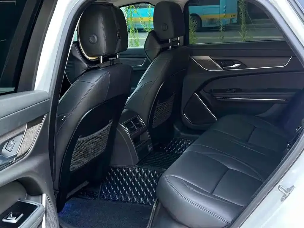 Jaguar XFL 2023 из CN, фото 3