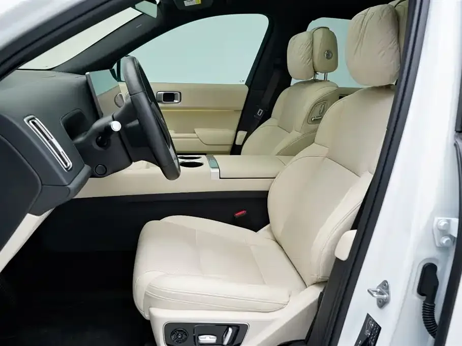 Li Auto L7 2023 из CN, фото 2