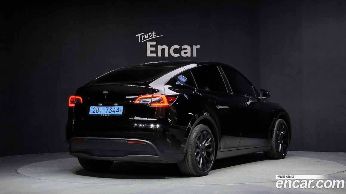 Tesla Model Y 2024 из KR, фото 10