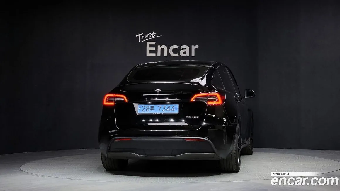 Tesla Model Y 2024 из KR, фото 3