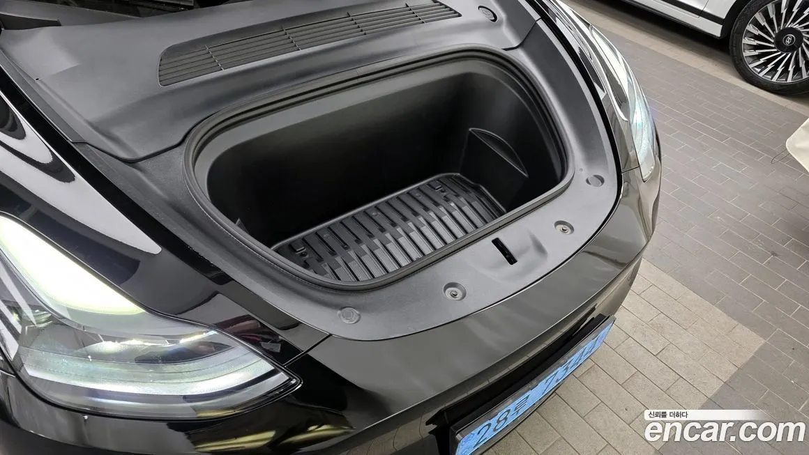 Tesla Model Y 2024 из KR, фото 8