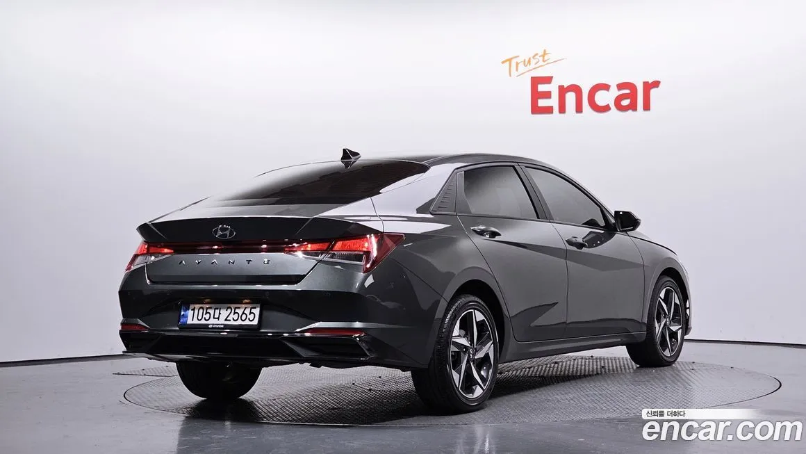 Hyundai AVANTE — фото 2