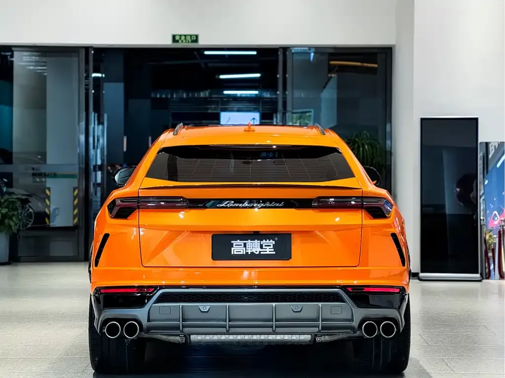 Lamborghini Urus — фото 3