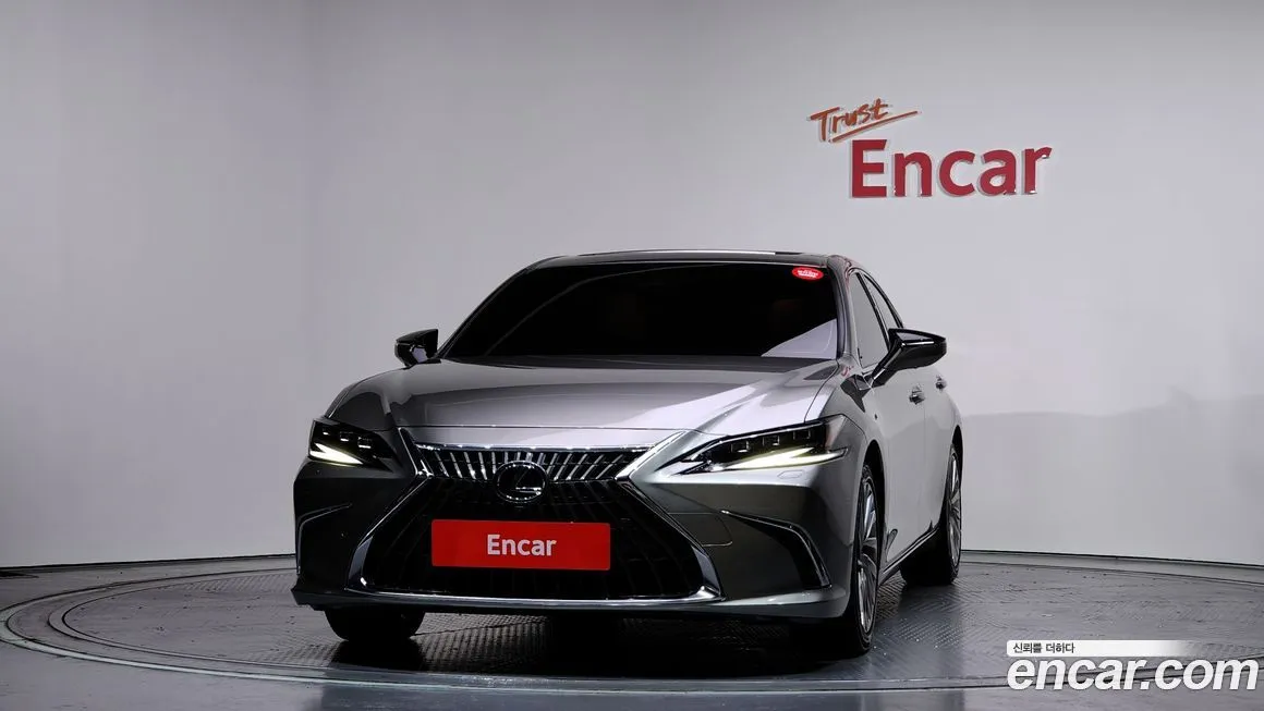 Lexus ES 2025 из KR, фото 2