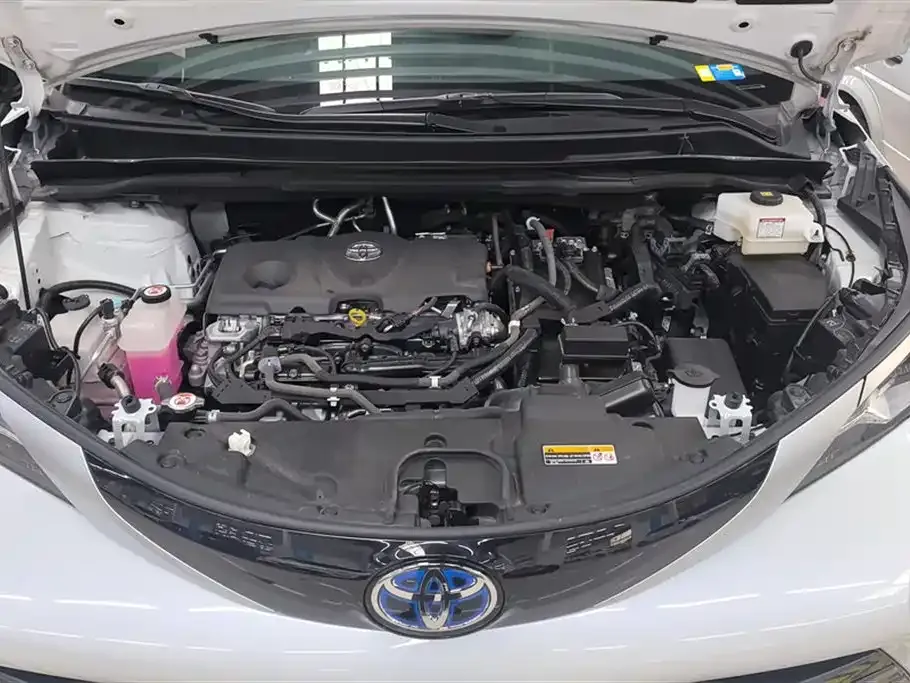 Toyota Sienna 2024 из CN, фото 9
