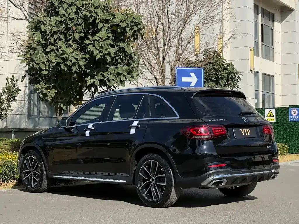 Mercedes-Benz GLC — фото 10