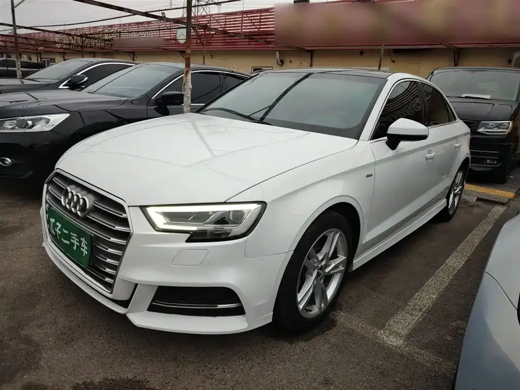 Audi A3 2021 из CN, фото 1