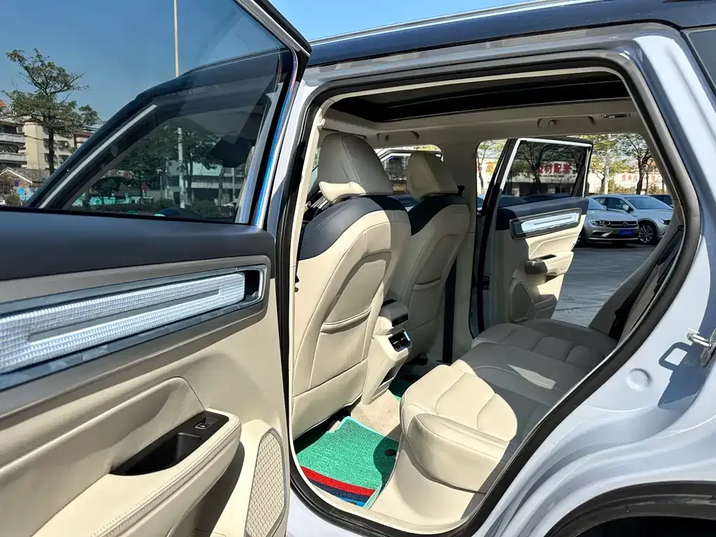 Geely Icon 2023 из CN, фото 3