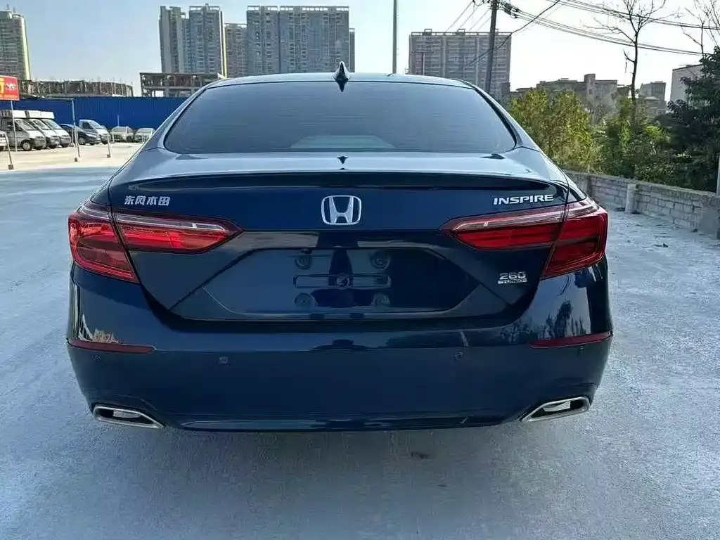 Honda Inspire — фото 5